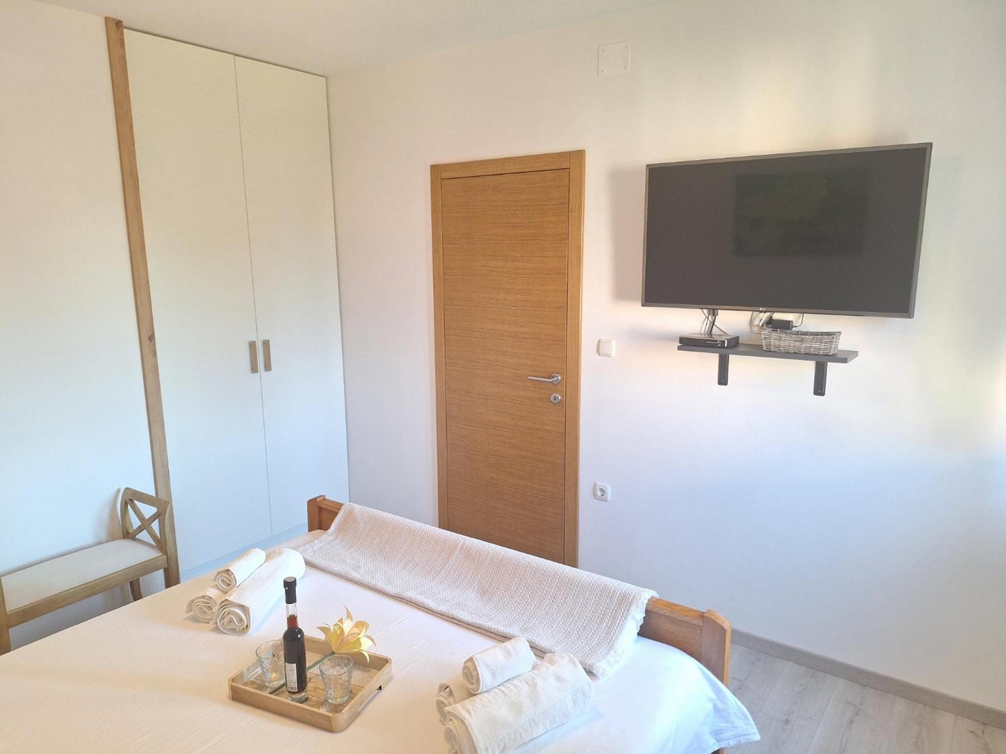 Apartman Laura M Vodice Exteriör bild